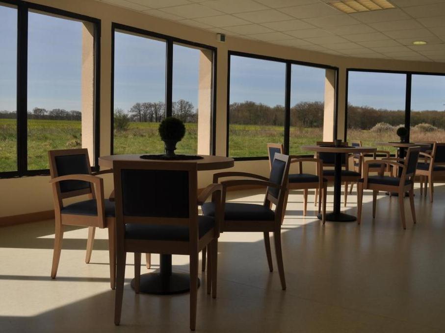 Cintray Parc Residence Breteuil-sur-Iton Экстерьер фото